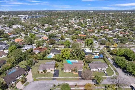 10020 SW 102nd Avenue Road Miami FL 33176