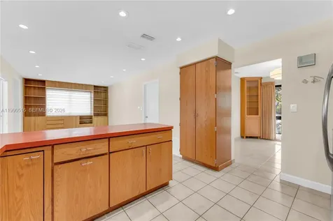 10020 SW 102nd Avenue Road Miami FL 33176