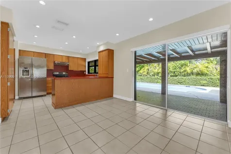10020 SW 102nd Avenue Road Miami FL 33176