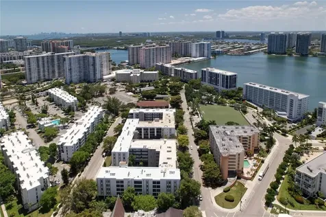 201 178th Drive Sunny Isles Beach FL 33160