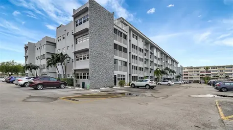 329 SE 3rd Street Hallandale Beach FL 33009