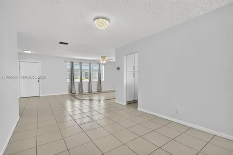 329 SE 3rd Street Hallandale Beach FL 33009