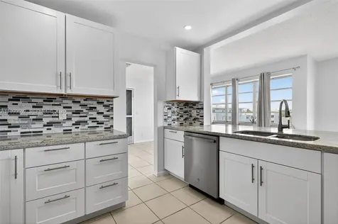 329 SE 3rd Street Hallandale Beach FL 33009