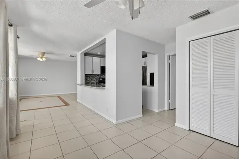 329 SE 3rd Street Hallandale Beach FL 33009