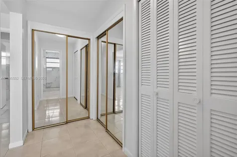 329 SE 3rd Street Hallandale Beach FL 33009