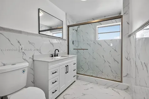 329 SE 3rd Street Hallandale Beach FL 33009
