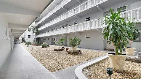 329 SE 3rd Street Hallandale Beach FL 33009
