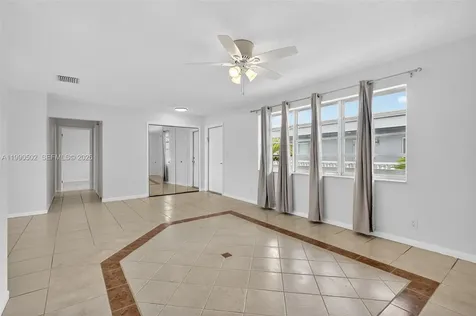 329 SE 3rd Street Hallandale Beach FL 33009