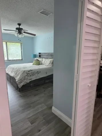 893 SW 120th Way Davie FL 33325