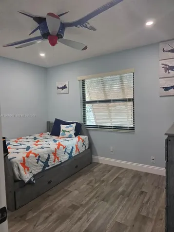 893 SW 120th Way Davie FL 33325
