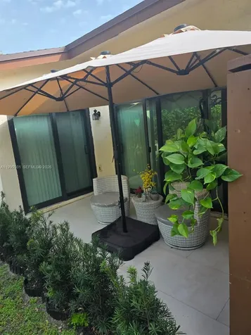 893 SW 120th Way Davie FL 33325