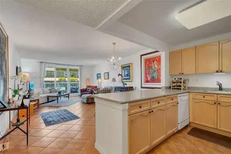 2301 Collins Avenue Miami Beach FL 33139