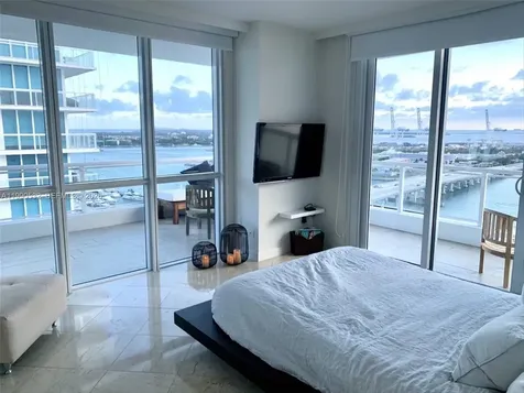 540 West Avenue Miami Beach FL 33139