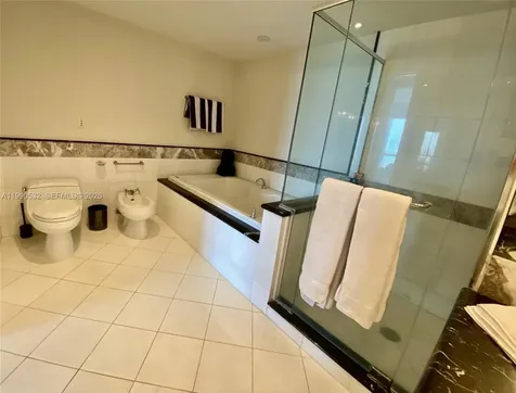 540 West Avenue Miami Beach FL 33139