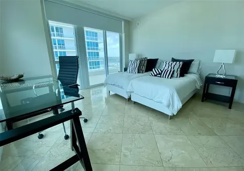 540 West Avenue Miami Beach FL 33139