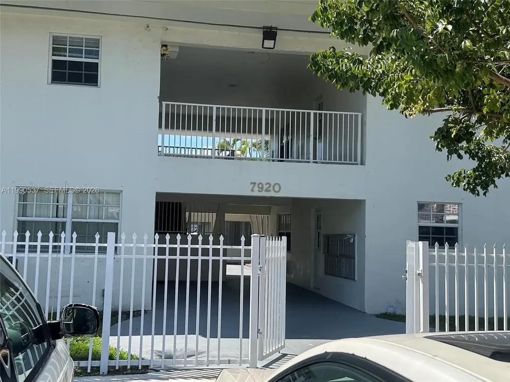 7920 East Drive North Bay Village FL 33141