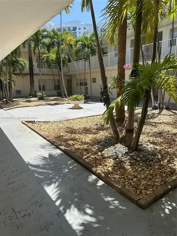 7920 East Drive North Bay Village FL 33141