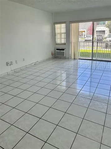 7920 East Drive North Bay Village FL 33141