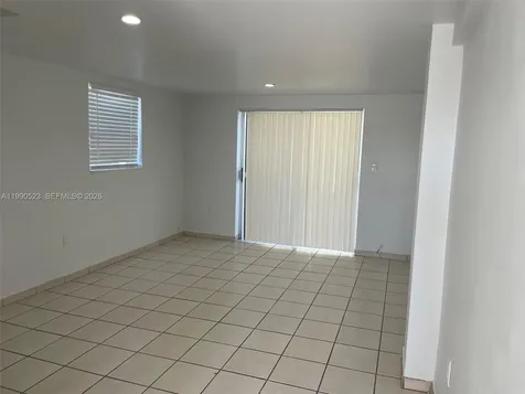 1787 SW 7th Street Miami FL 33135