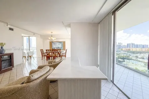 19707 Turnberry Way Aventura FL 33180