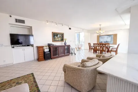 19707 Turnberry Way Aventura FL 33180