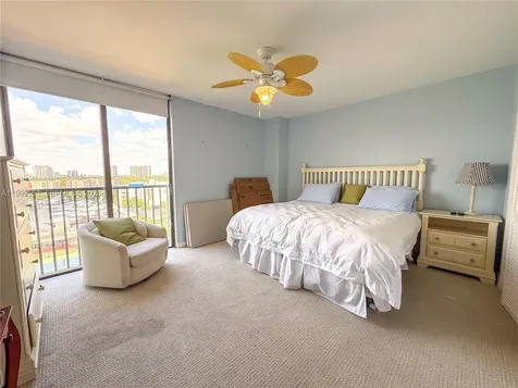 19707 Turnberry Way Aventura FL 33180