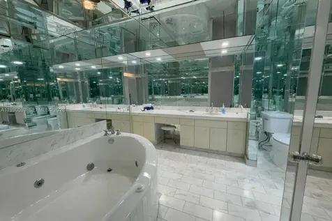 19707 Turnberry Way Aventura FL 33180
