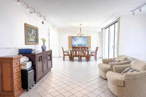 19707 Turnberry Way Aventura FL 33180