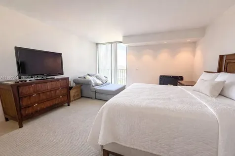 19707 Turnberry Way Aventura FL 33180