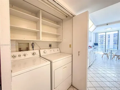 19707 Turnberry Way Aventura FL 33180