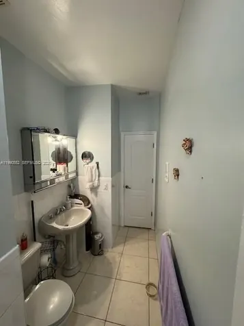174 E 15th Street Hialeah FL 33010