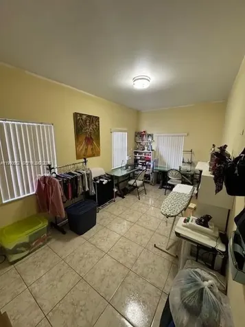 174 E 15th Street Hialeah FL 33010