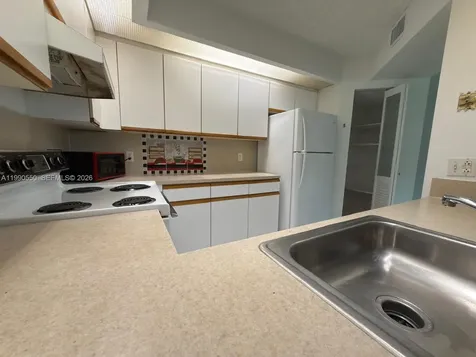 1000 SW 125th Avenue Pembroke Pines FL 33027