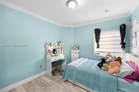 11243 NW 58th Terrace Doral FL 33178