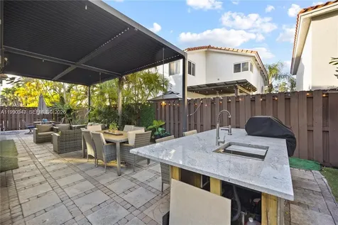 11243 NW 58th Terrace Doral FL 33178