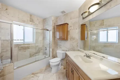 11243 NW 58th Terrace Doral FL 33178