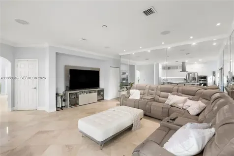 11243 NW 58th Terrace Doral FL 33178