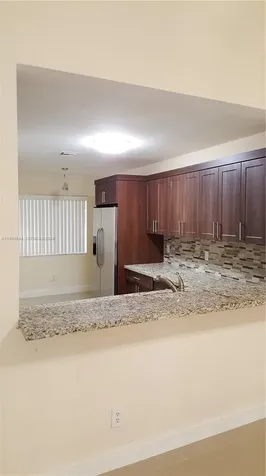 453 Lakeview Drive Weston FL 33326