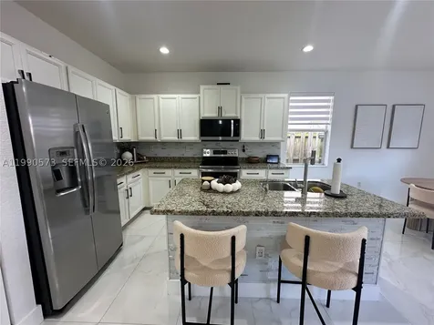 4119 NE 21 Court Homestead FL 33033