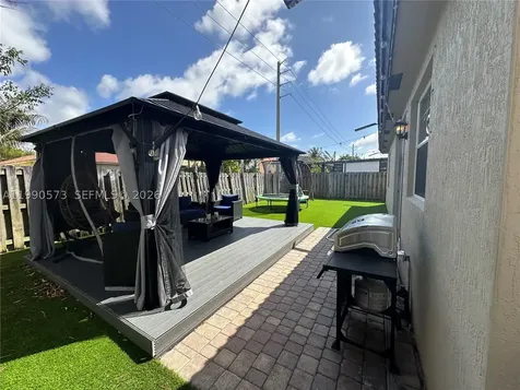 4119 NE 21 Court Homestead FL 33033