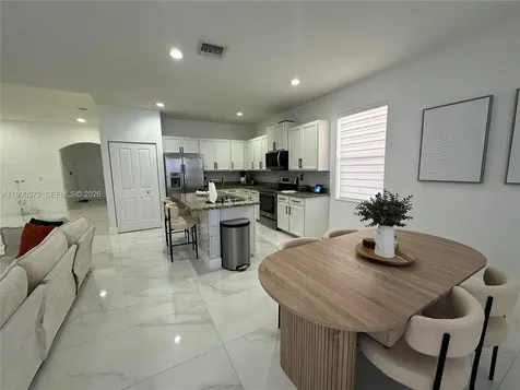4119 NE 21 Court Homestead FL 33033