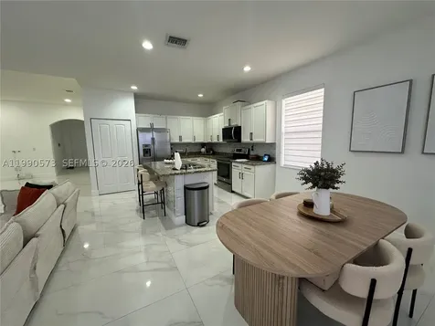 4119 NE 21 Court Homestead FL 33033