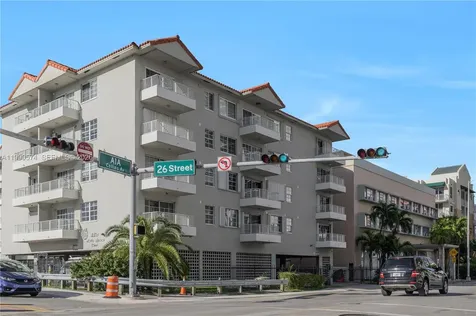 2600 Collins Avenue Miami Beach FL 33140
