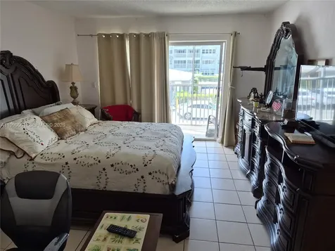 330 SE 2nd Street Hallandale Beach FL 33009