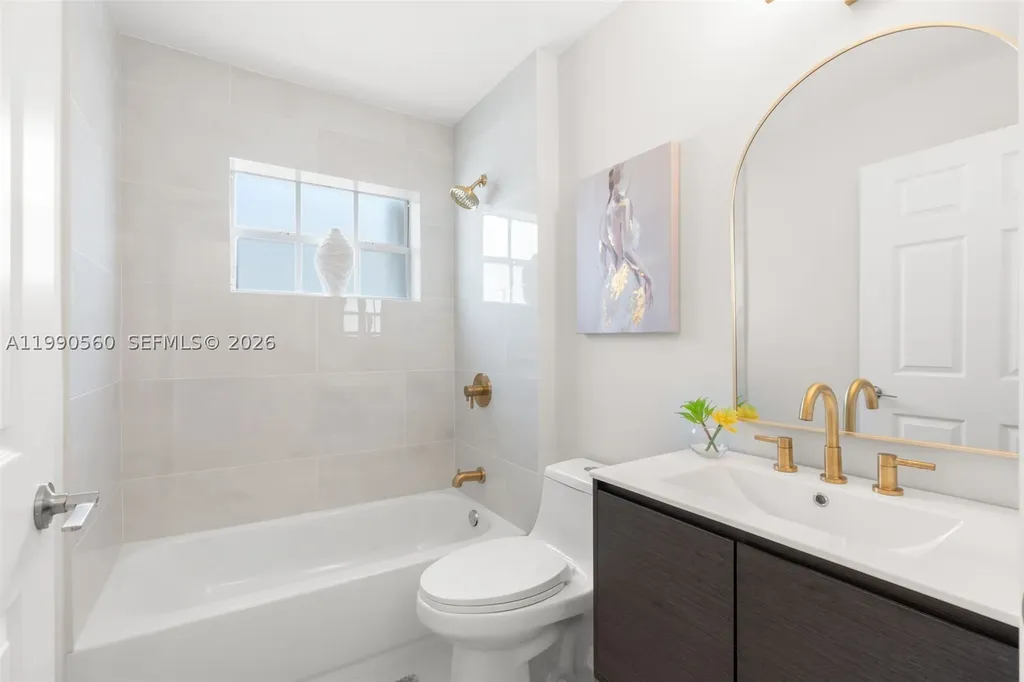 15465 Lake Magnolia Place Delray Beach FL 33484