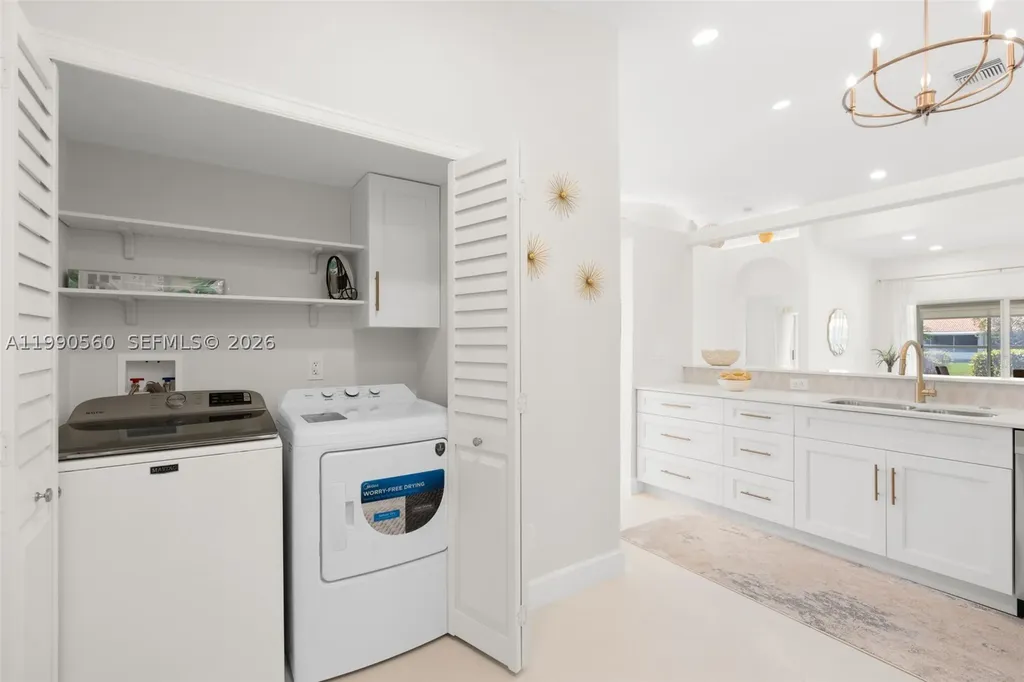 15465 Lake Magnolia Place Delray Beach FL 33484
