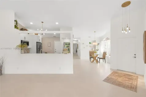15465 Lake Magnolia Place Delray Beach FL 33484