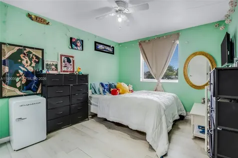 10020 SW 223rd Lane Cutler Bay FL 33190