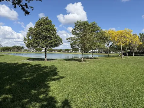 10828 SW 235 Street Miami FL 33032