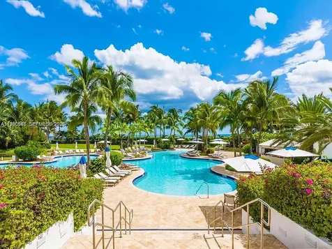 50 S Pointe Drive Miami Beach FL 33139